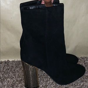 Guess size 9 booties